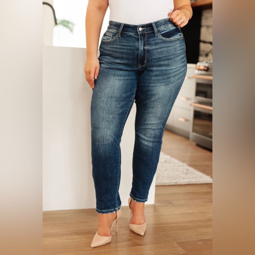Judy Blue Dark Indigo Boyfriend Jeans